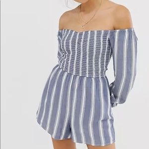 Never worn. Hollister romper. Size XS